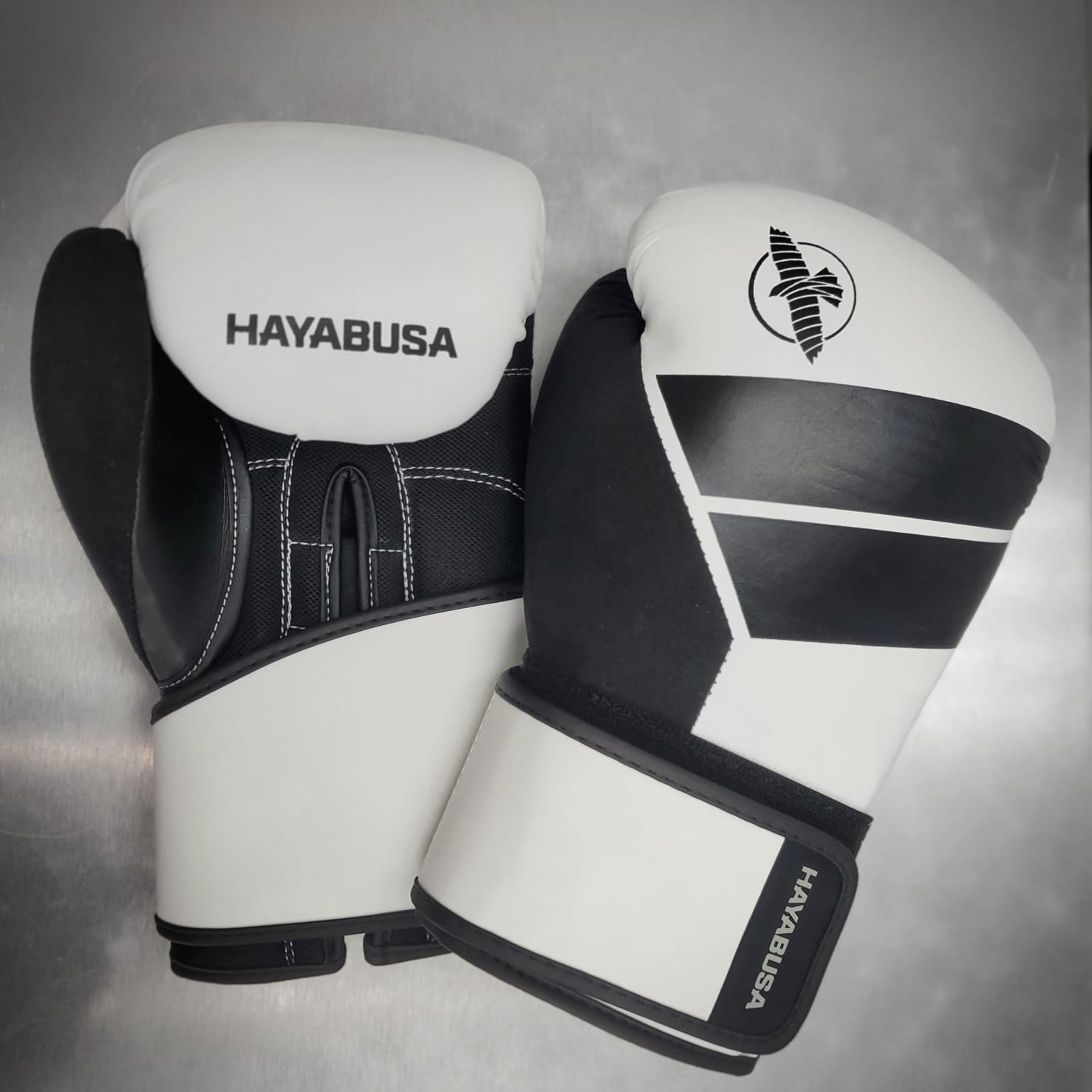 hayabusa white gloves