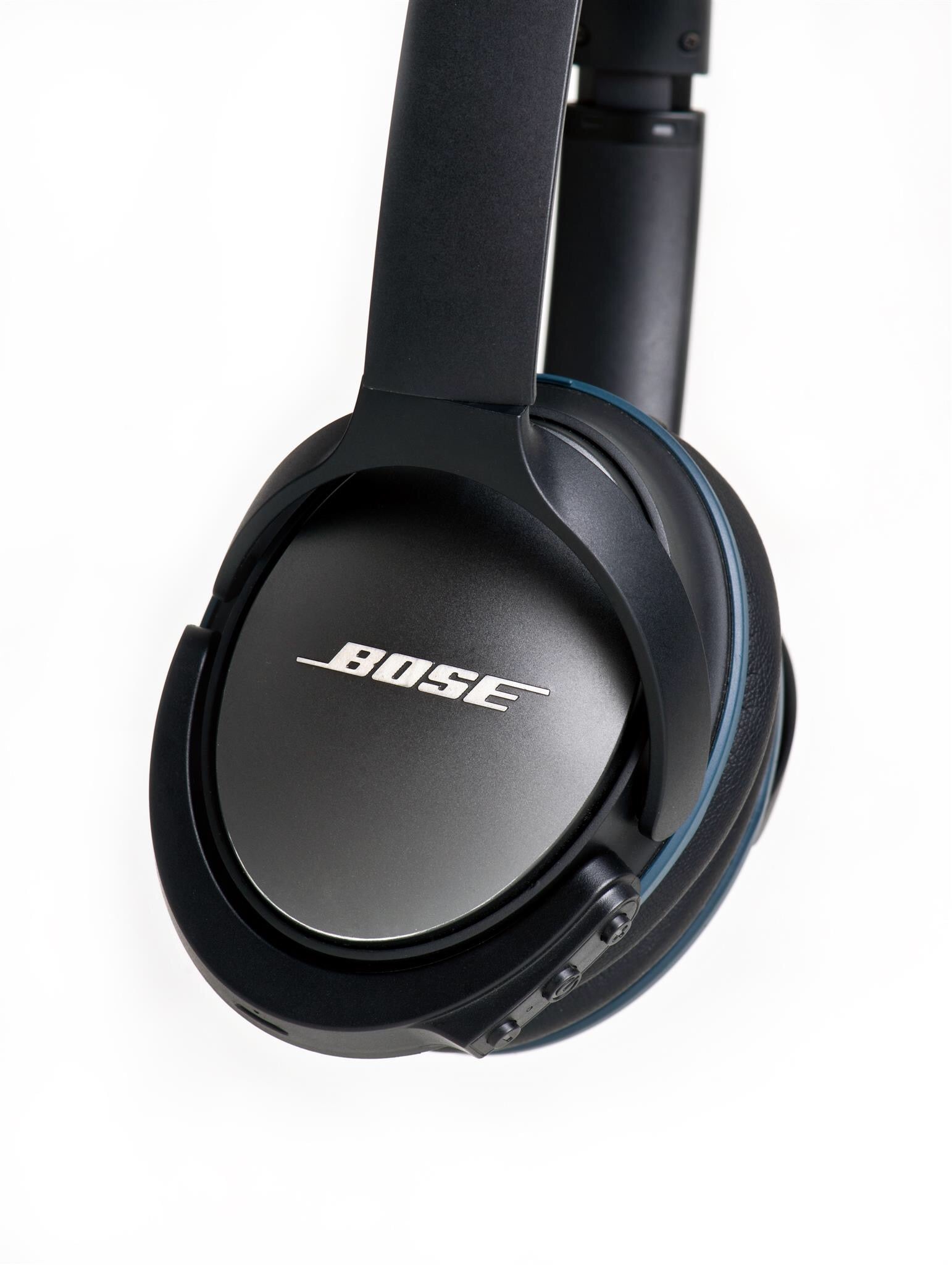 B tune. Bose quite Comfort 25 серебристые.