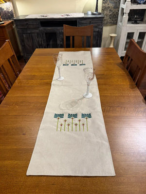 Arts & Crafts Mission style Linen Table Runner - Crafters and Weavers