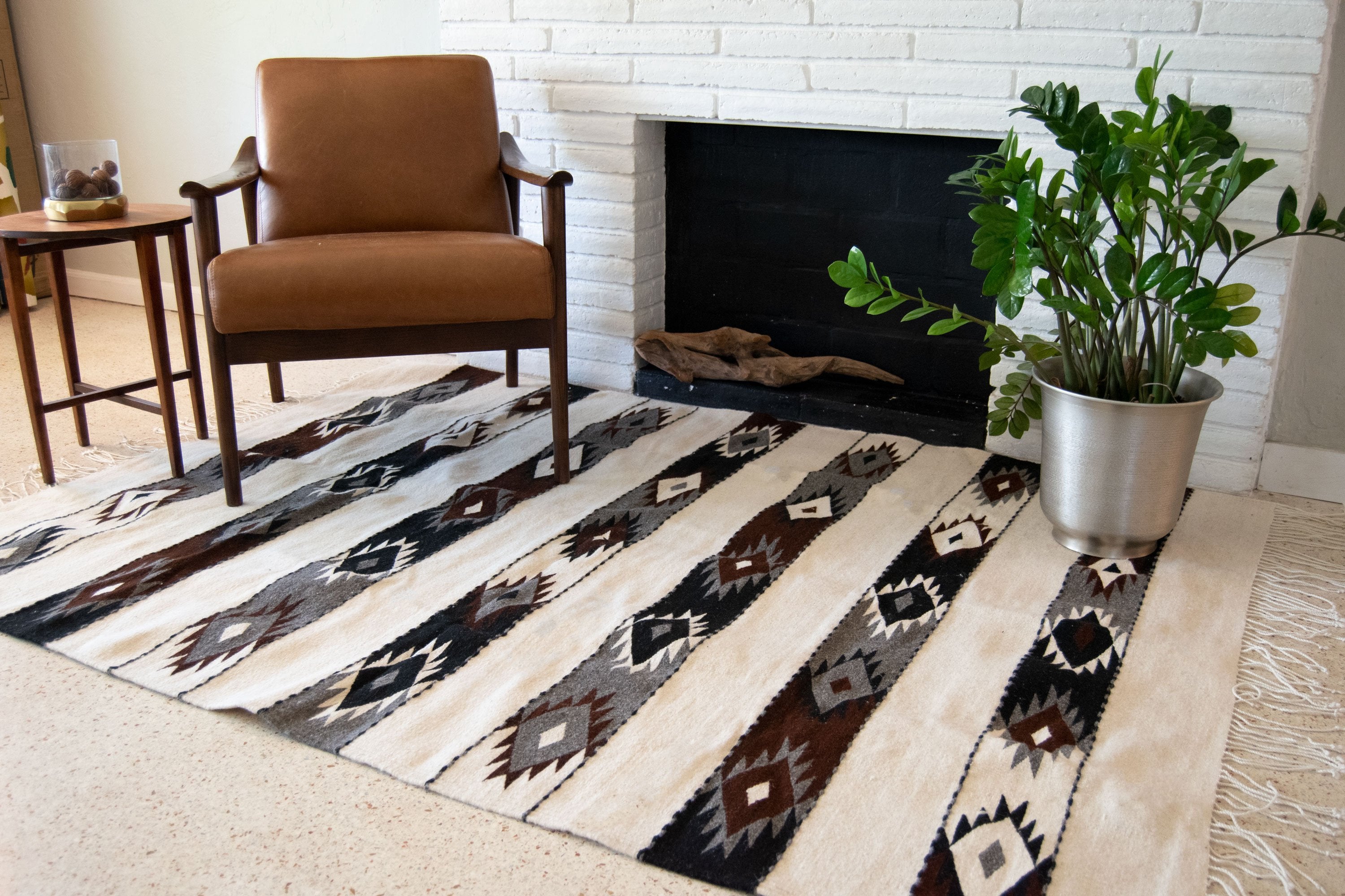 Belegui Diamonds Southwestern Area Rug