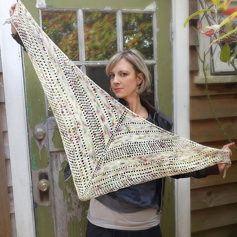 Bella Dean Shawl Knit Kit