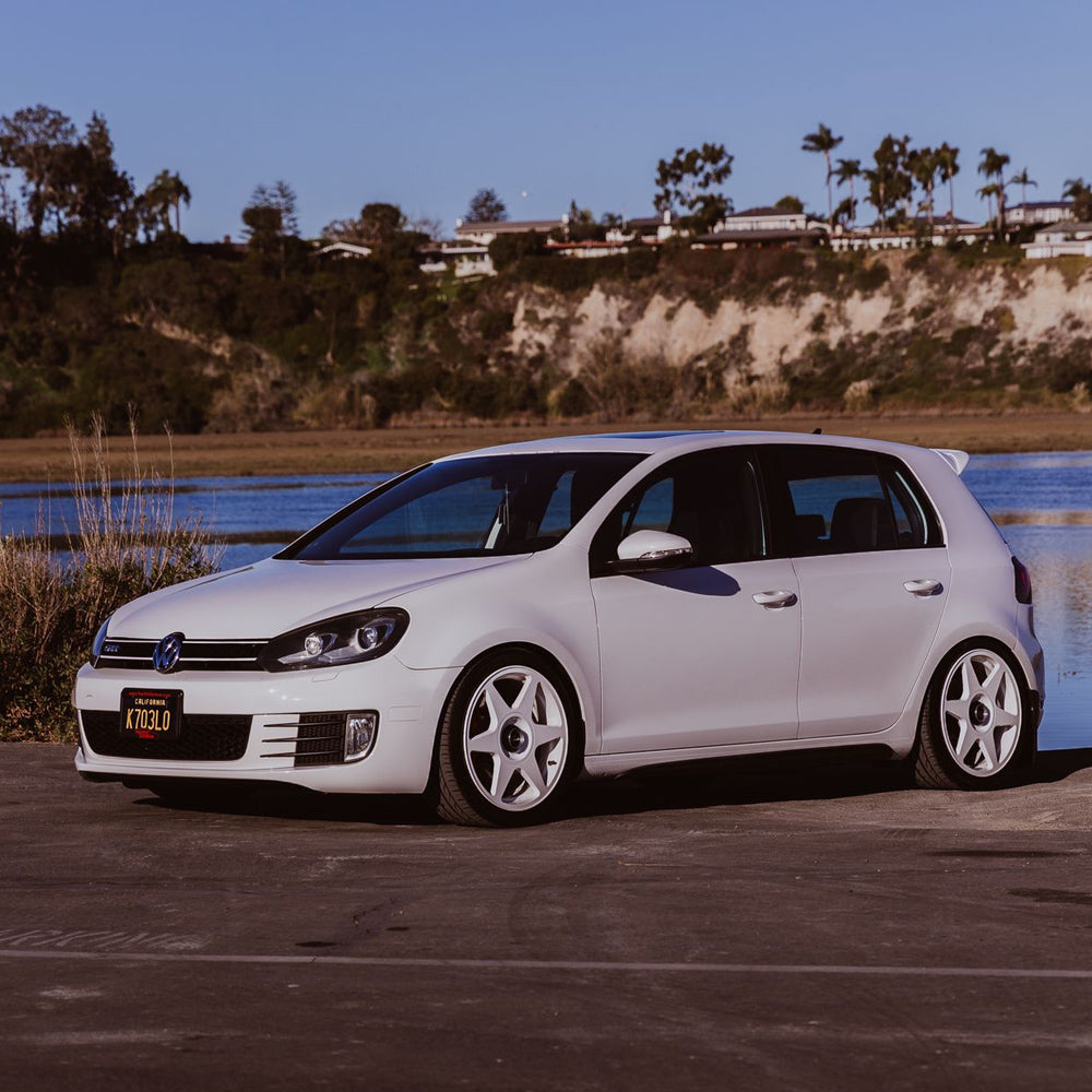 Fifteen52  Wheels for 2010-2014 Volkswagen Golf/GTi Mk6