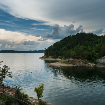 Broken Bow Lake