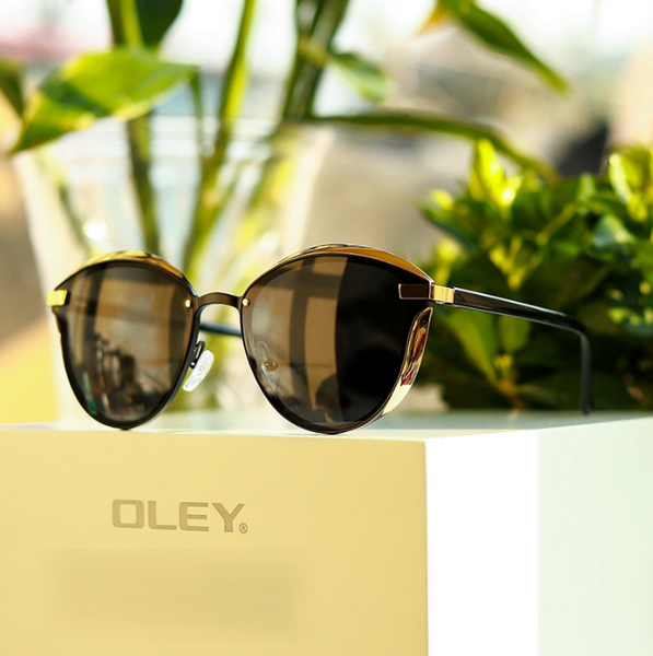 Oley Women's Cat Eye TR 90 Polarized Sunglasses Y7824