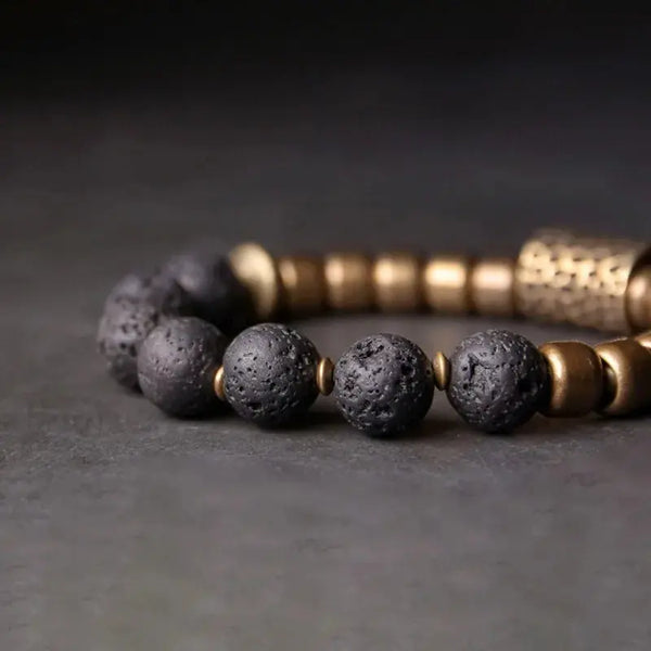 Bracciale con ciondolo in pietra lavica nera e rame - Per la guarigione