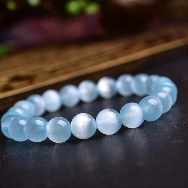 Bracciale in selenite naturale con occhio di gatto blu
