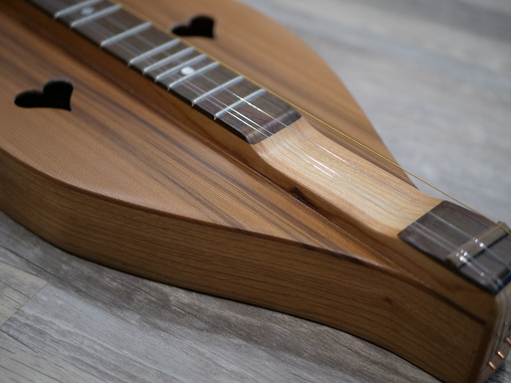 Black Mountain Dulcimer 58 Deluxe Folkmusician