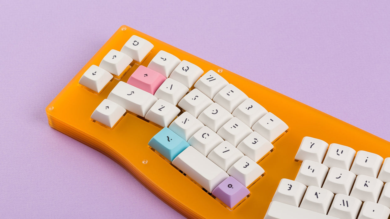 国内送料無料国内送料無料NovelKeys Cherry Milkshake キーキャップ