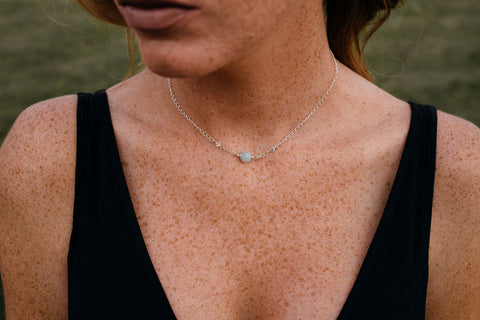Delicate necklace made of aquamarine