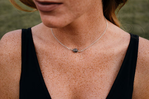 Delicate necklace made of labradorite