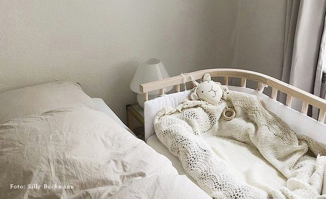 Bedside crib fra Babybay