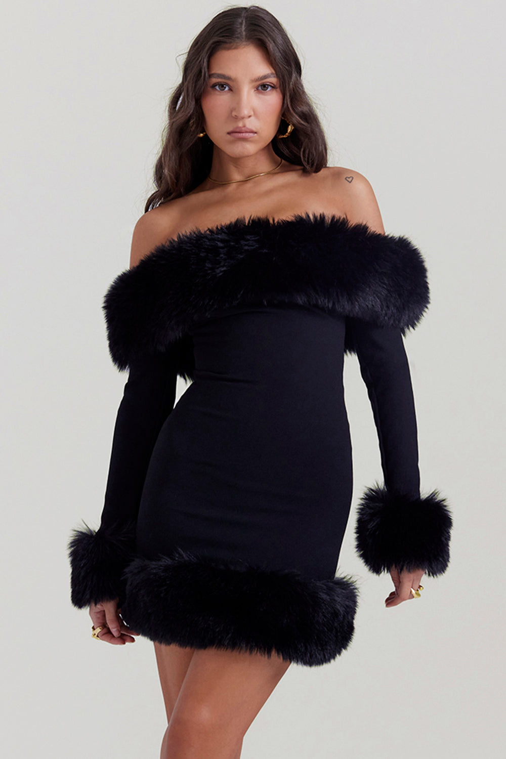 KEILANI Black Long Sleeves Faux Fur Mini Dress – Black
