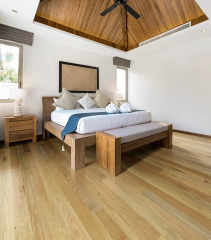 Manor Ginger Oak Engineered Hardwood Bedroom Flooring