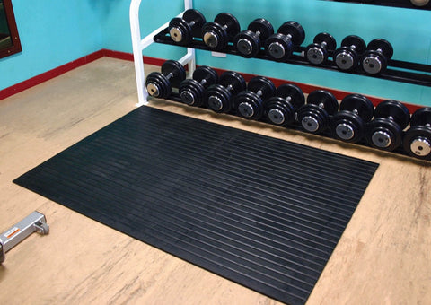 Rubber anti-slip mat, straight 100 x 100 cm - Stable equipment