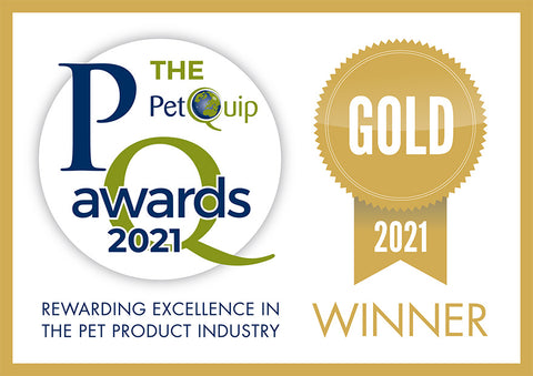 Scruffs® Wins PetQuips "Exporter of the Year" Award  Manchester-based pet bedding and accessory specialists Scruffs® have won gold for “Exporter of the Year” at the 2021 PetQuip Awards