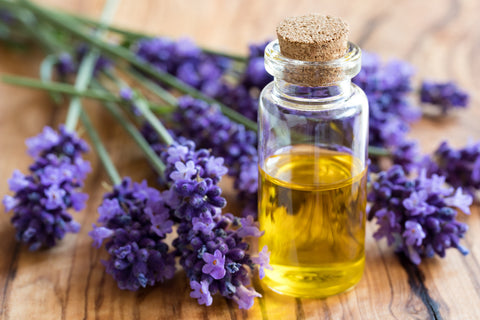 Lavender as a natural makeup primer- lavender oil pic