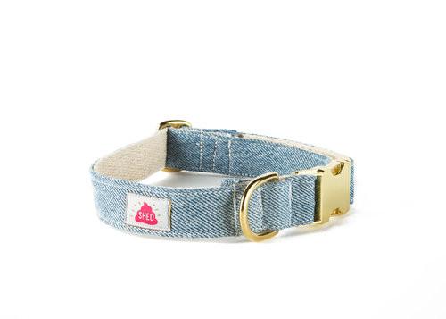 Shed Mom Jeans Collar in Light Wash