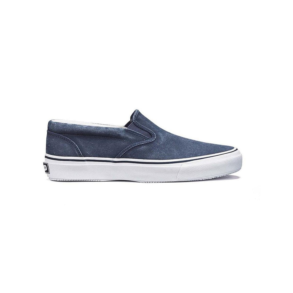 sperry suede slip on