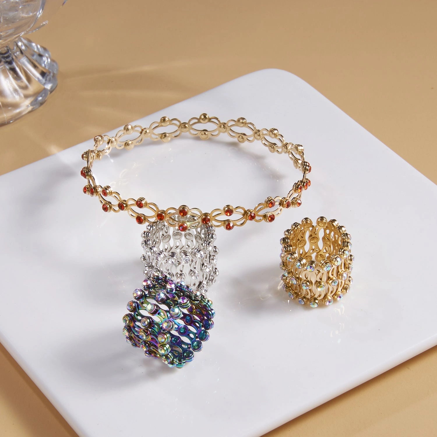 2-in-1 Folding Retractable Rings Bracelet with Rhinestone Detail