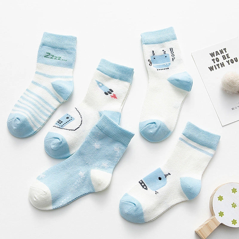 Cotton baby socks for ages 0-9 years with breathable design