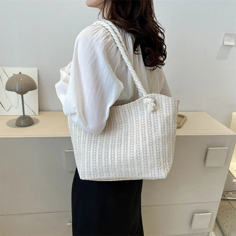 Stylish Women's Straw Shoulder Tote Bag with Large Capacity
