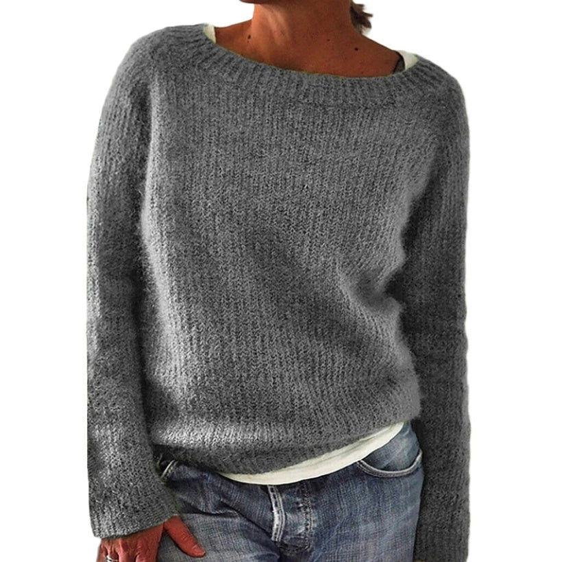 Casual fine wool knit sweater with conventional sleeves