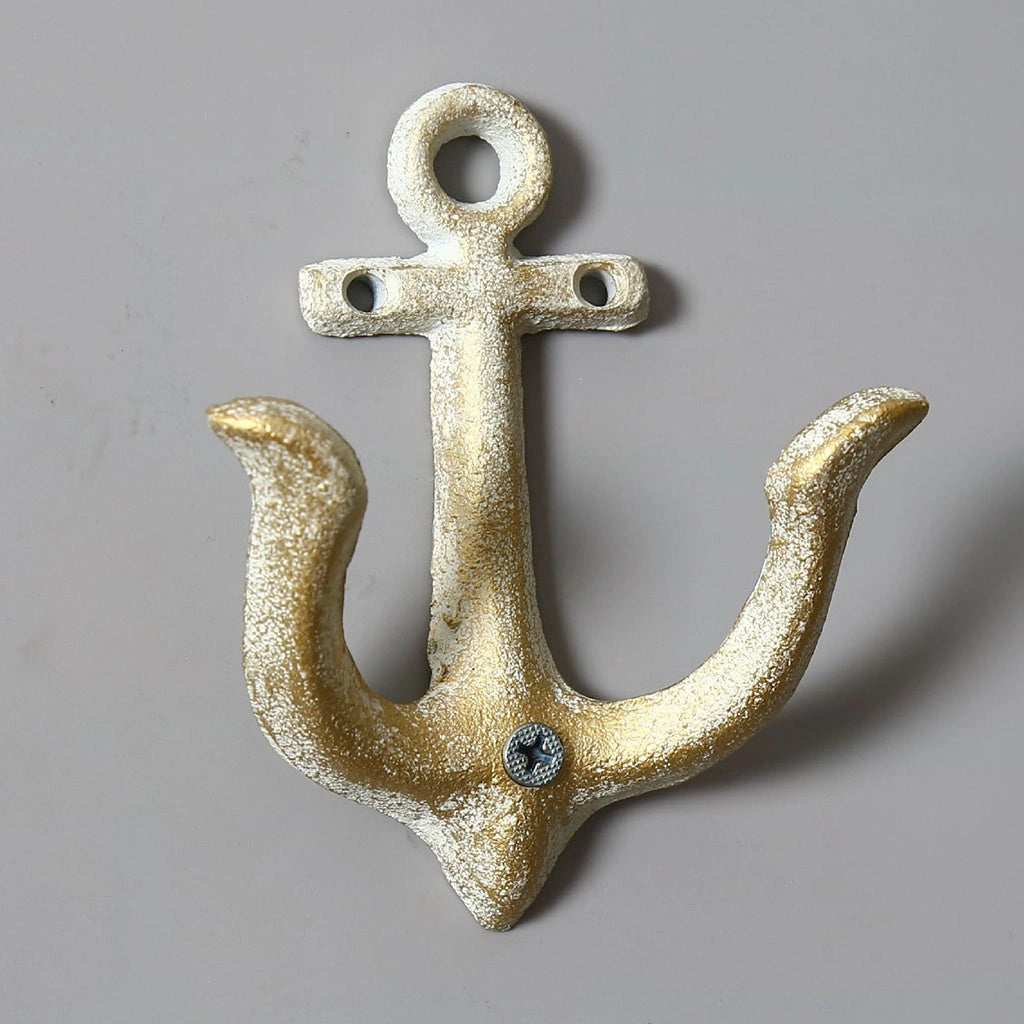 Industrial-style wrought iron wall hook with multi-row design