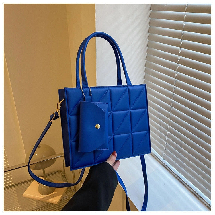 Stylish Plaid Shoulder Bag with Wallet for Women
