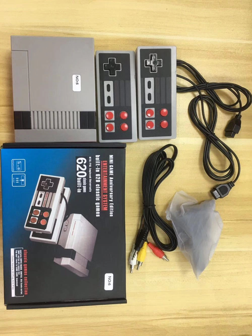 620 classic games console with two joysticks for shared play