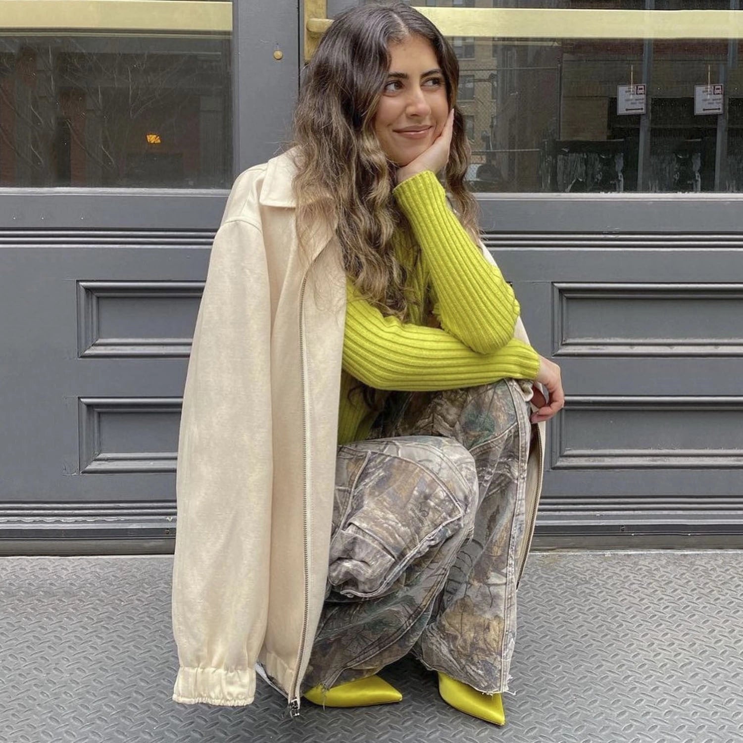 Camouflage Cargo Pants with Multiple Pockets for Summer Wear