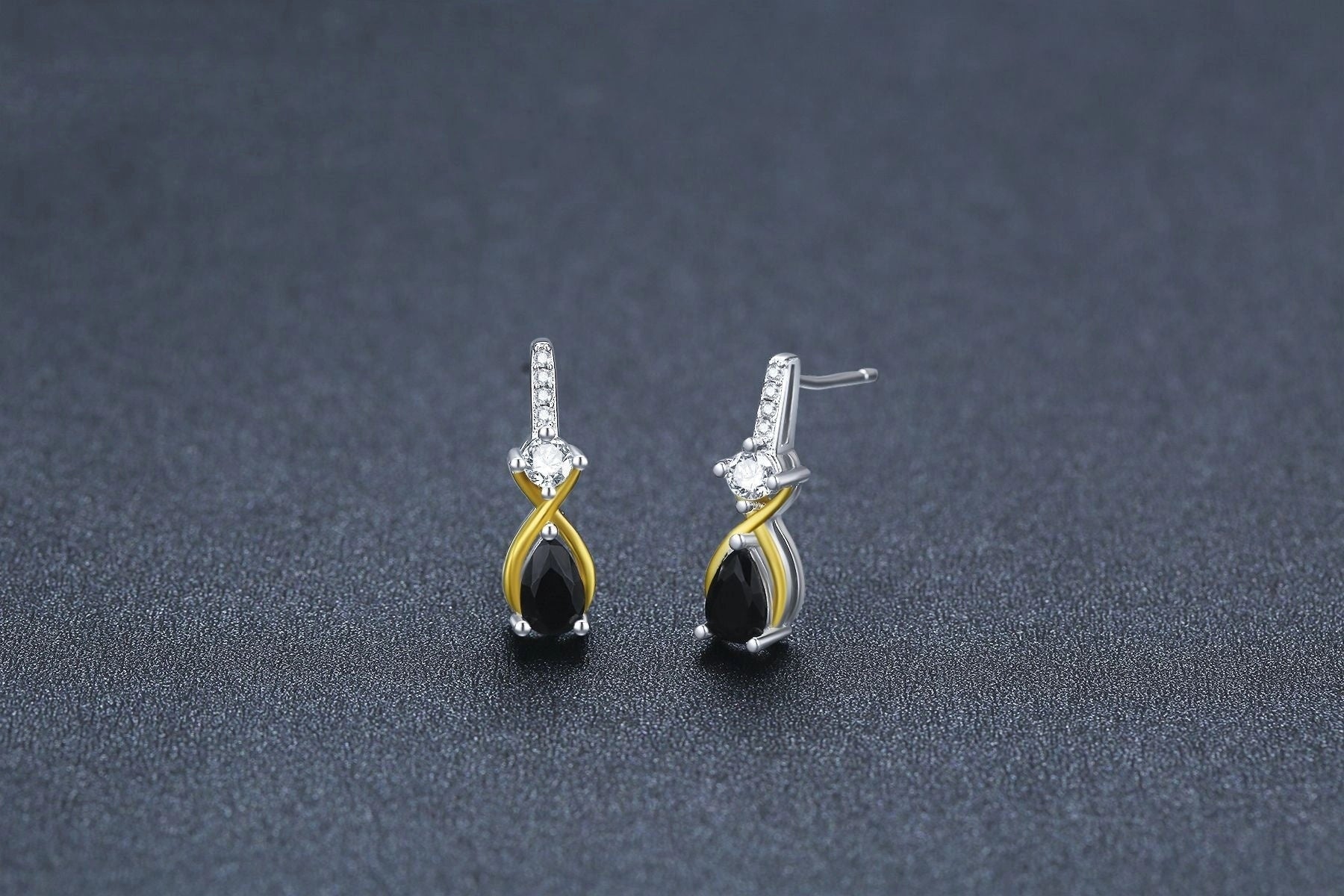 Copper Eardrops with Water Drop Zircon for Women