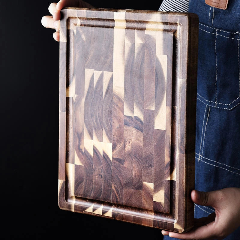 Solid Wood Cutting Board in Acacia for Kitchen Use