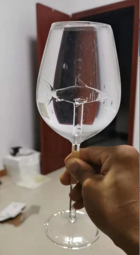 Red Wine Glasses with Rotatable Crystal Shark Inside, Lead-Free Clear Glass