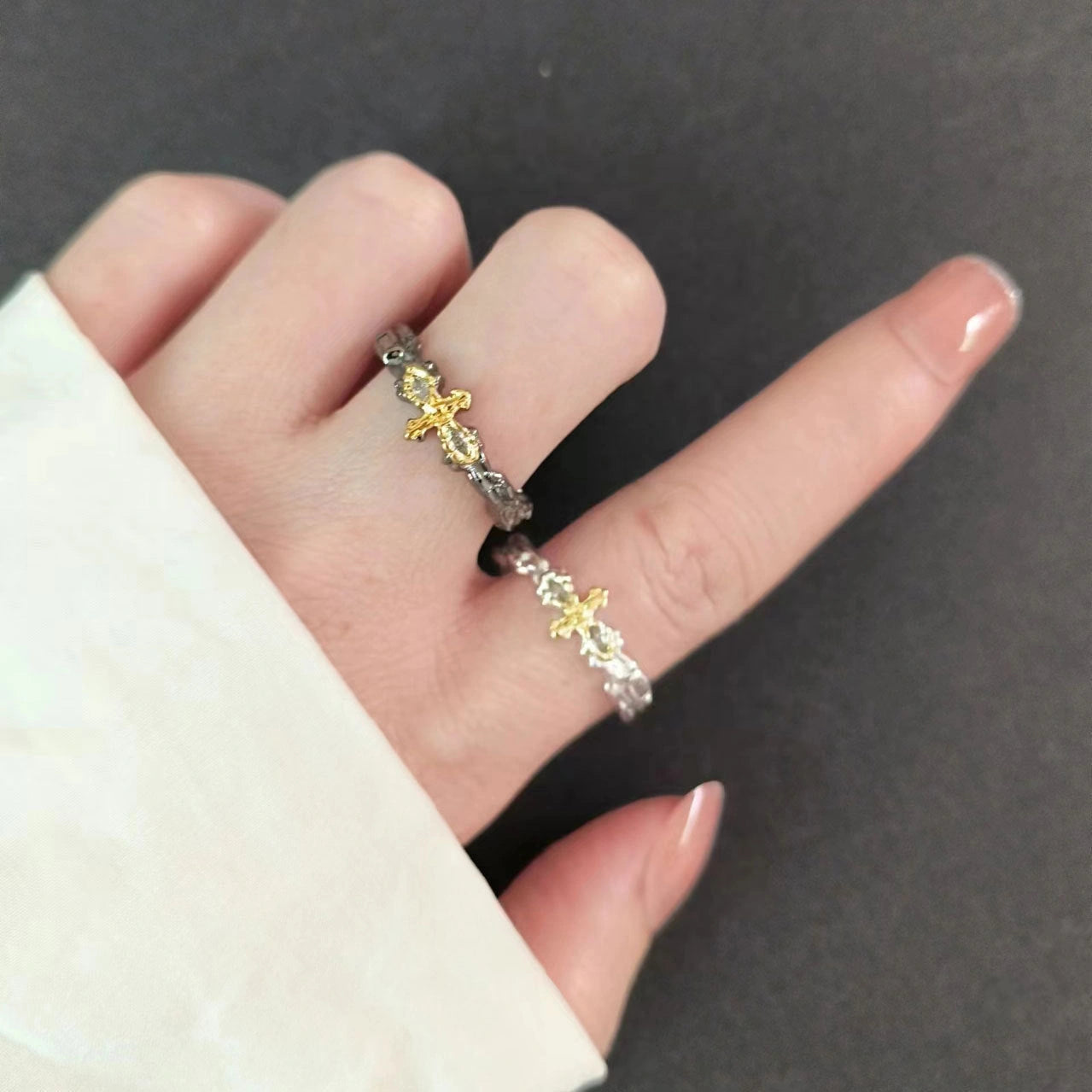 Dark Maillard Ring with Adjustable Opening in Black Gold or Silver