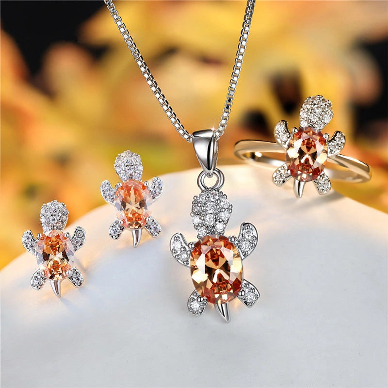 Stylish Turtle Pendant Necklace with Rainbow Stones