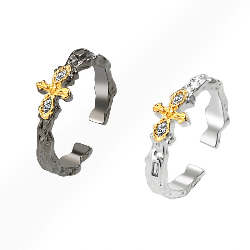 Dark Maillard Ring with Adjustable Opening in Black Gold or Silver