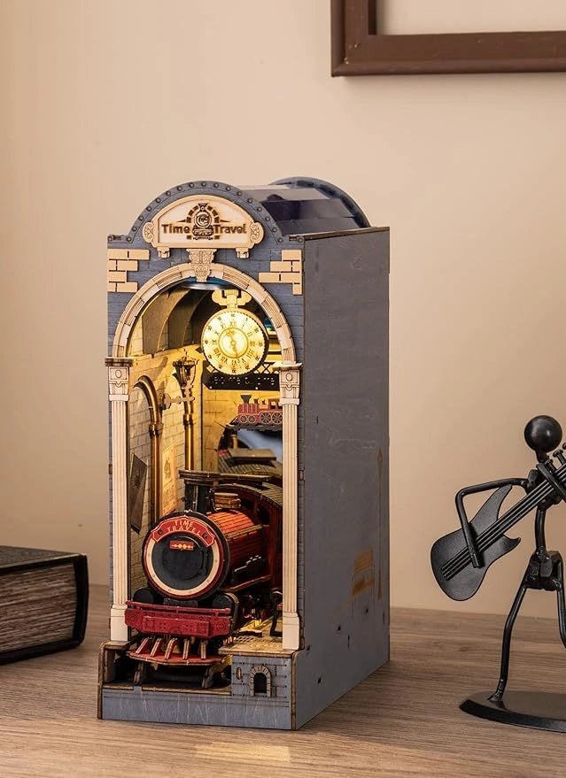 ROBOTIME Rolife DIY Book Nook Kit with LED Light