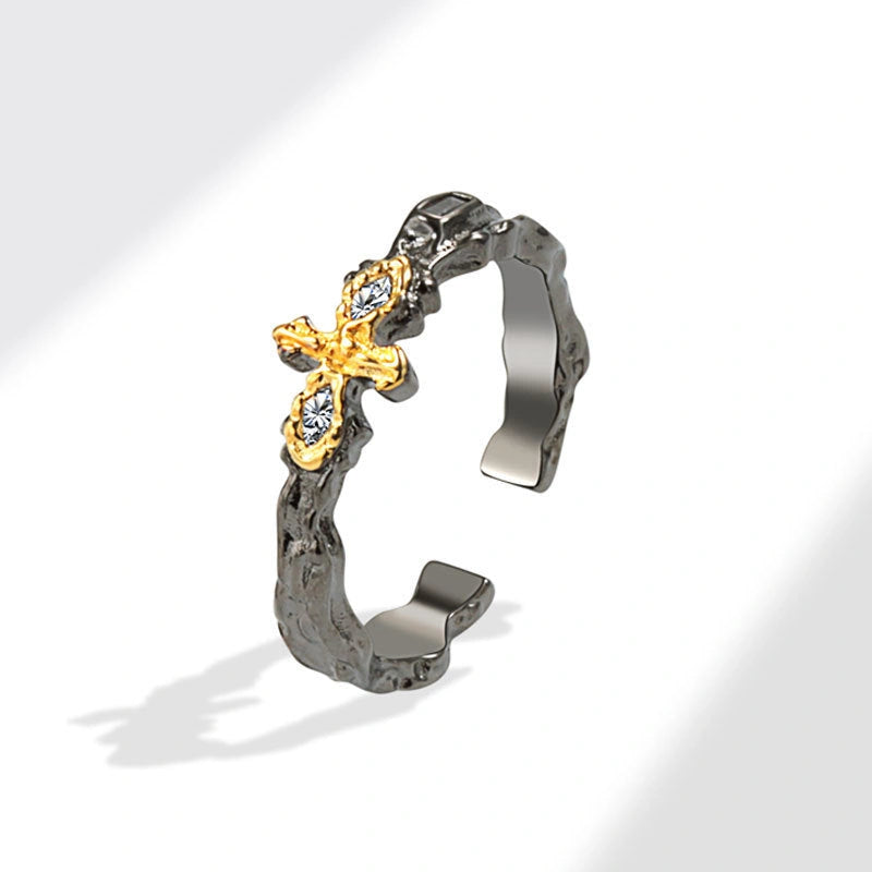 Dark Maillard Ring with Adjustable Opening in Black Gold or Silver