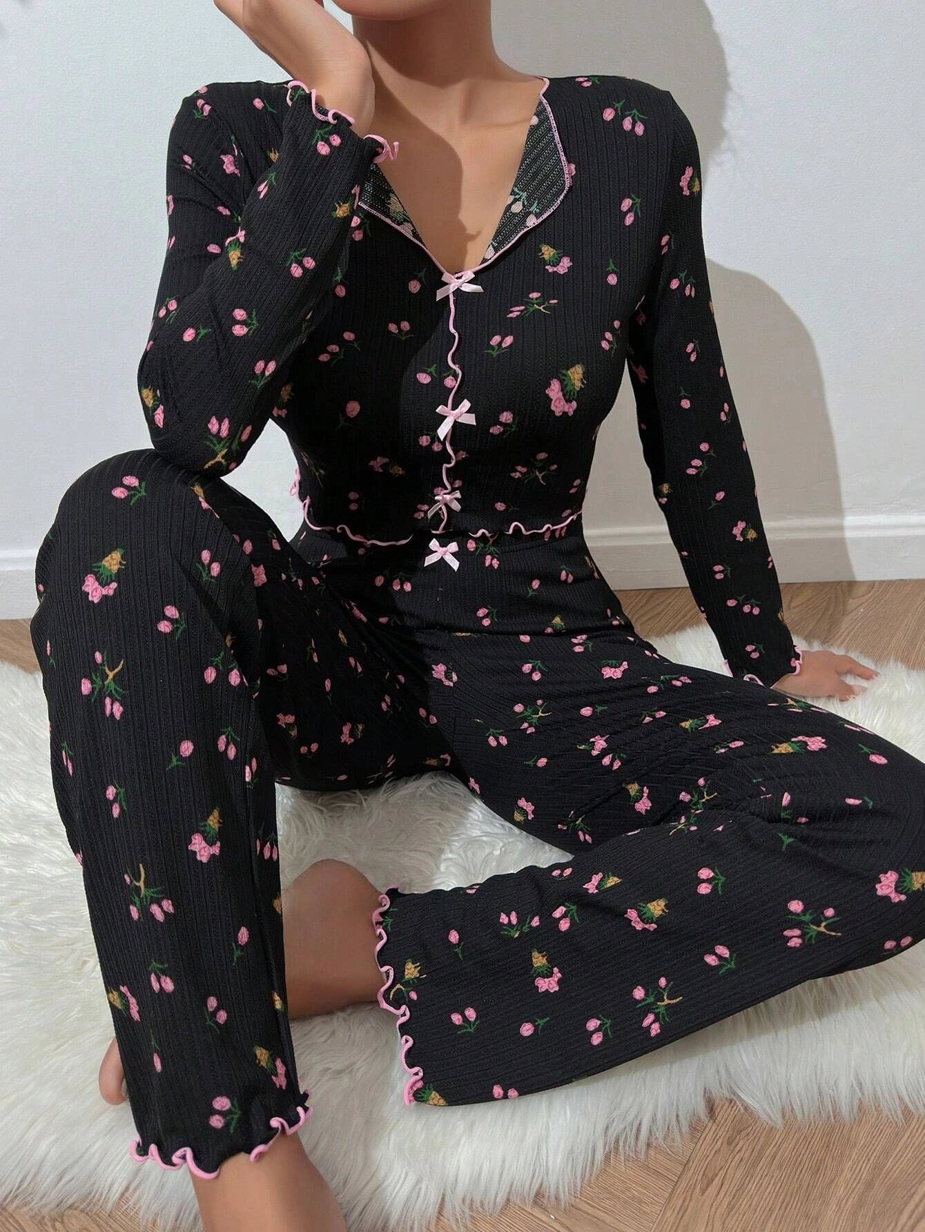 Stylish European Two-Piece Lounge Set with Floral Print