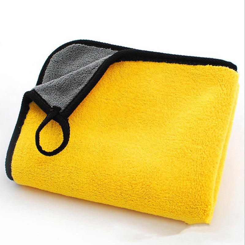 Coral velvet microfiber towel in sunny yellow