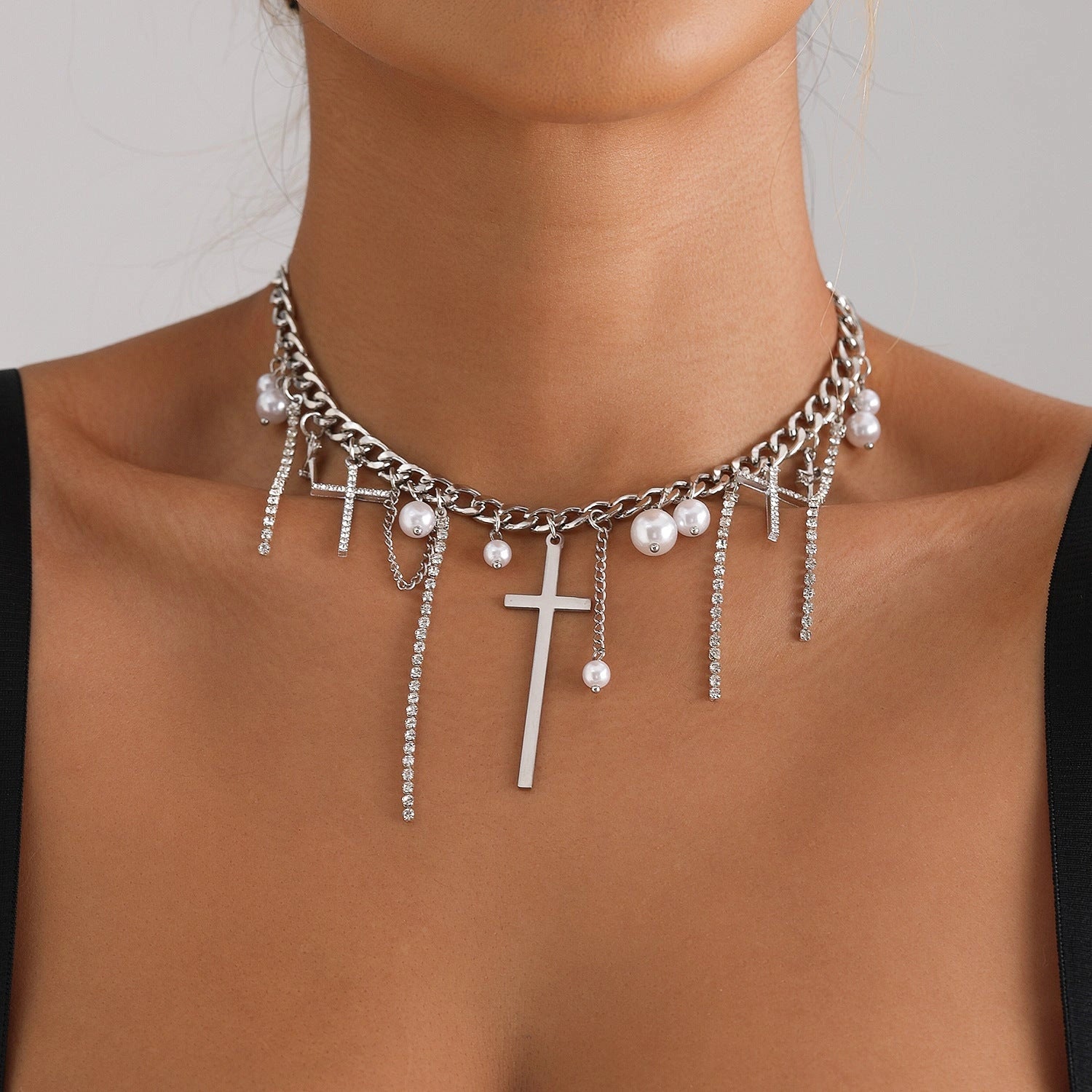 Cross Tassel Pearl Collarbone Chain Necklace with Alloy Pendant