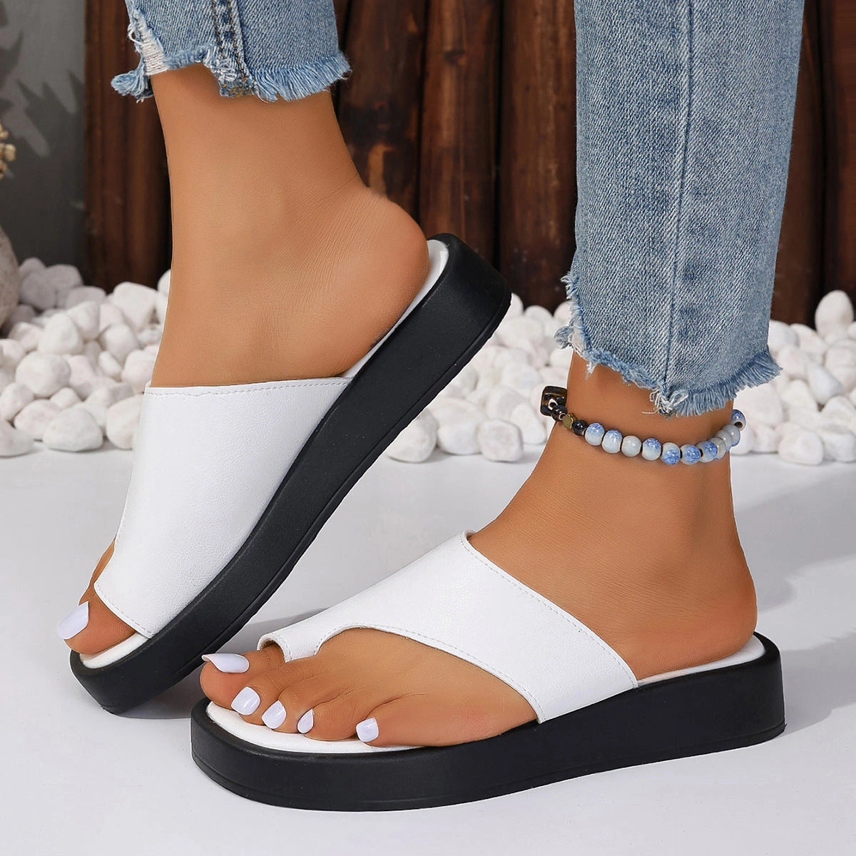 Stylish Thick-Soled Clip-Toe Slippers for Women