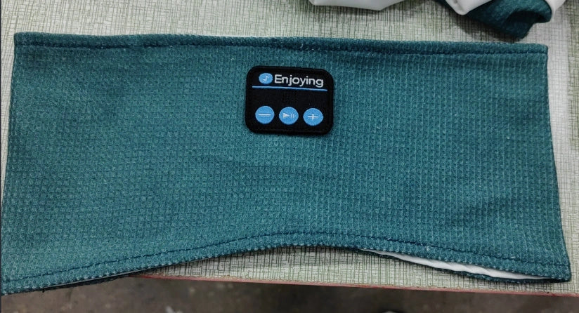 Stylish Bluetooth Headband for Wireless Listening
