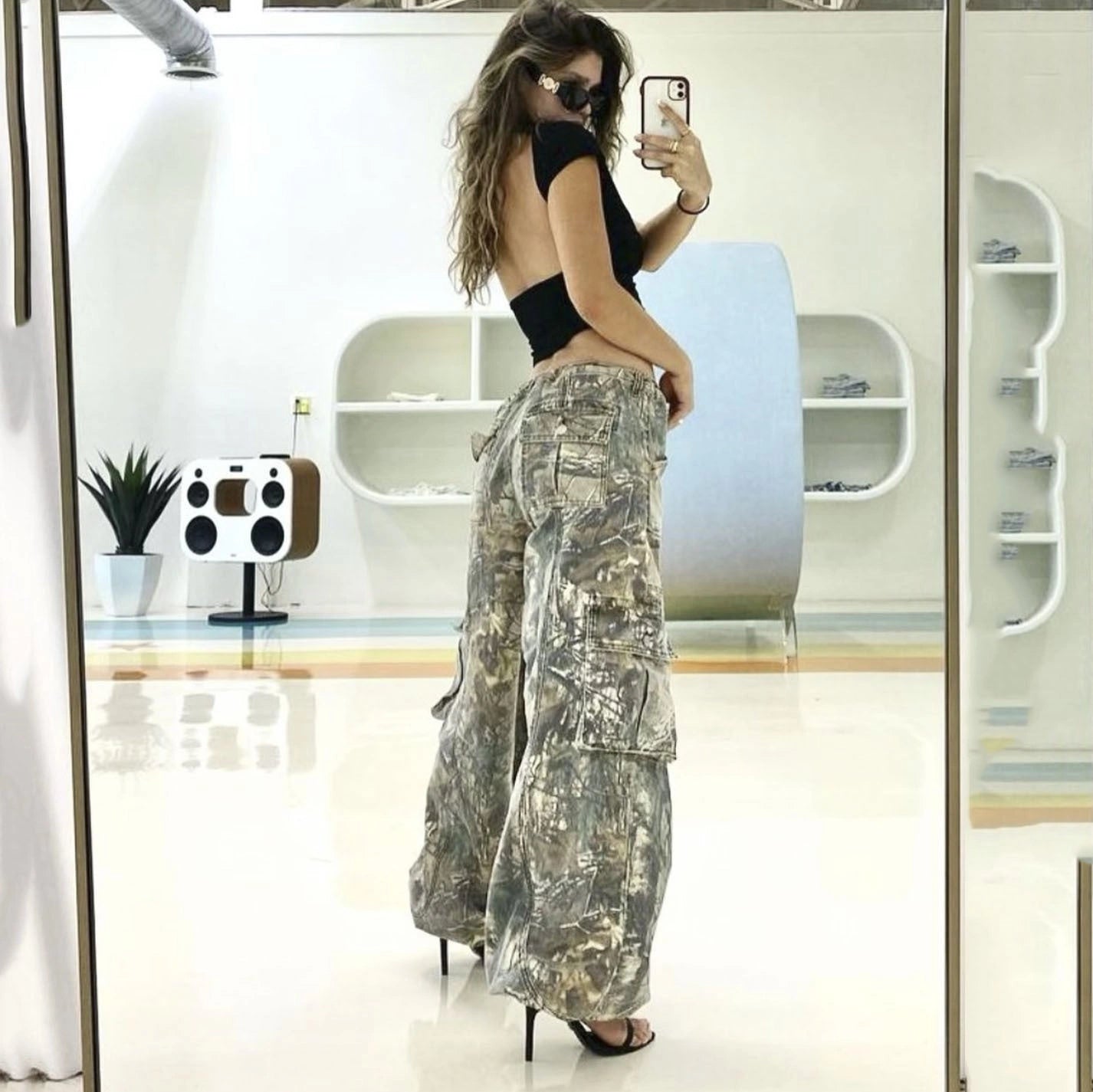 Camouflage Cargo Pants with Multiple Pockets for Summer Wear