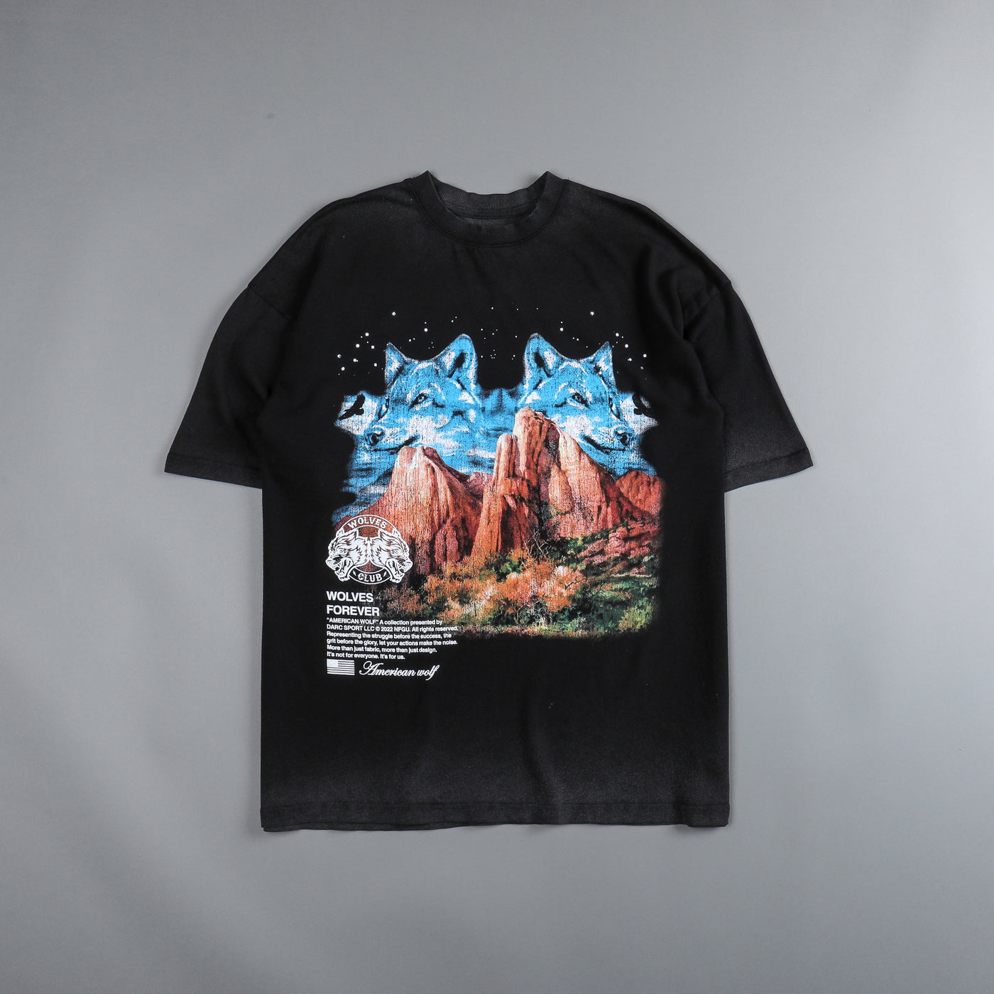 Wolves Canyon "Premium Vintage" Tee in Black