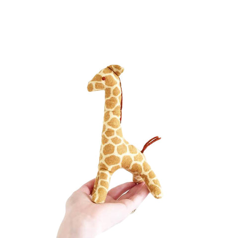stuffies giraffe