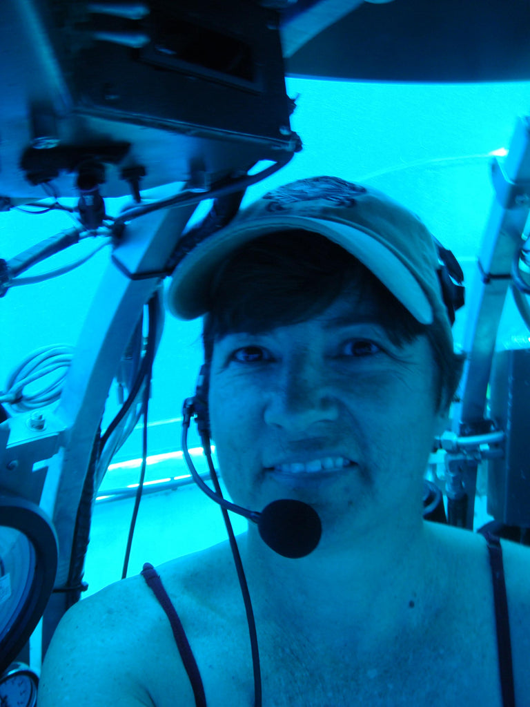 Edie Widder in the Johnson-Sea-Link submersible