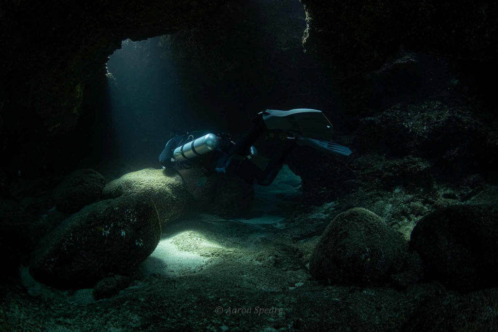 aaron speare cave diving oahu hawaii light rays photo taken with ikelite housing