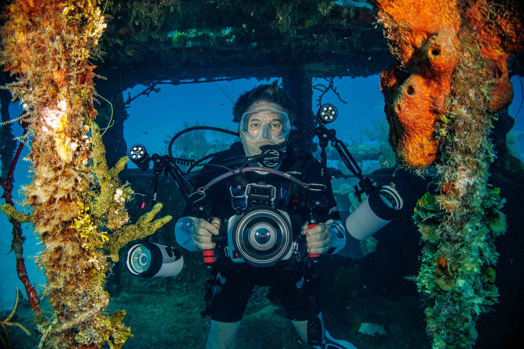 Doc Poulson in Grand Cayman taken with Canon 18-45mm Lens EOS R100 camera in Ikelite Housing copyright John Brigham