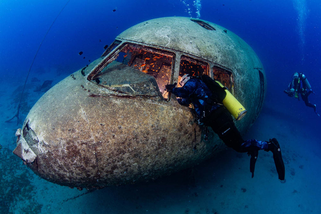 Testing Strobe copyright Nicolas Remy Ikelite Underwater Housings